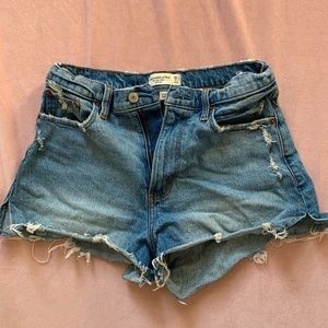 Abercrombie & Fitch Curve Love High Rise Mom Shorts